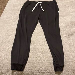 Vuori women’s Performance Joggers, black, medium